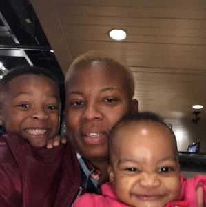 Meet your Posher, Lakeisha